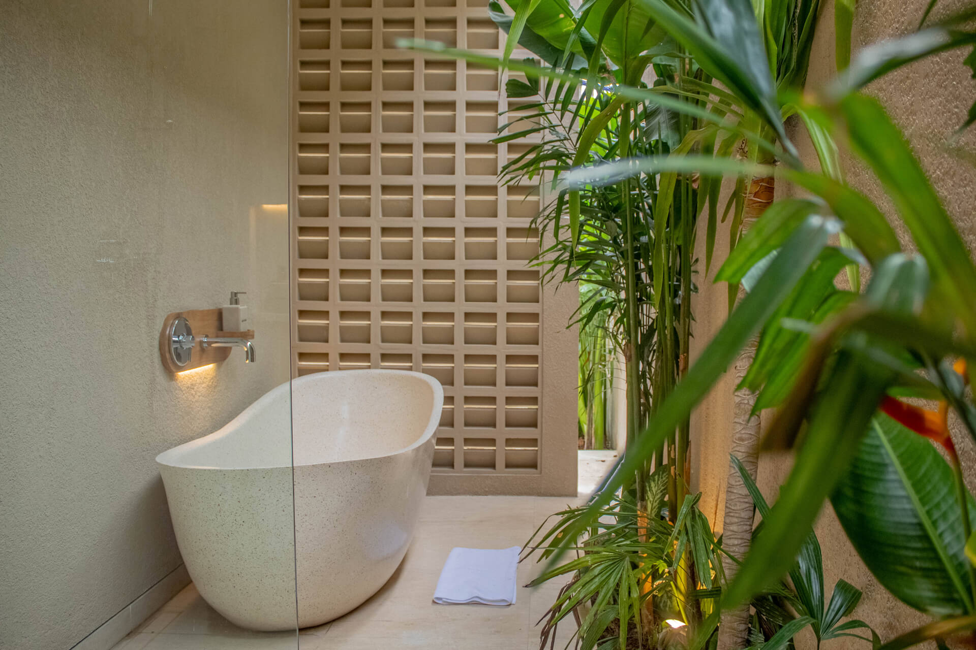 Antonella-Villa-One-19-Bathroom