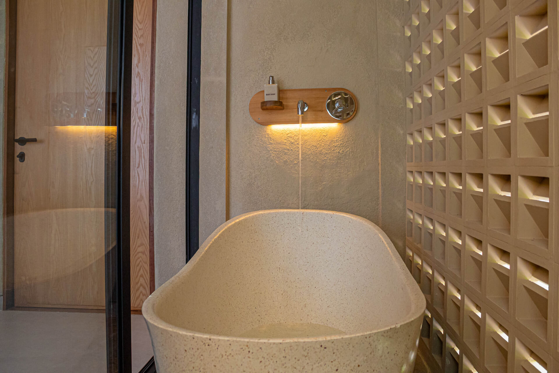 Antonella-Villa-Two-22-Master-Bathroom